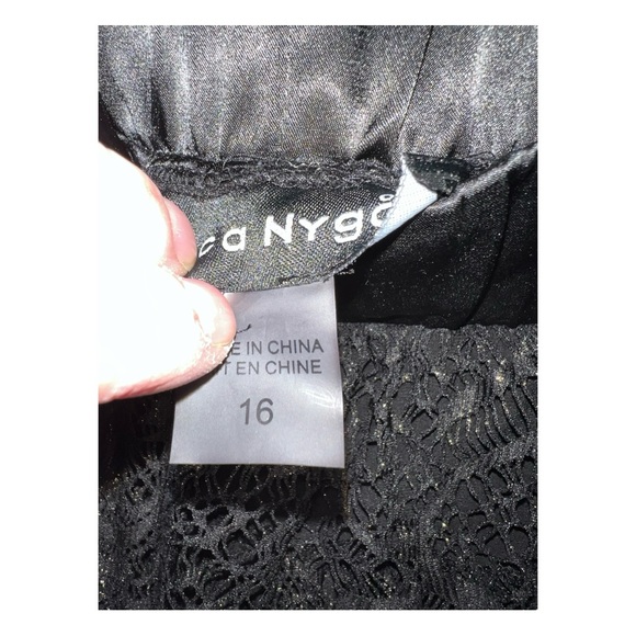 A Bianca Nygard lace skirt in size 16 - Picture 5 of 7